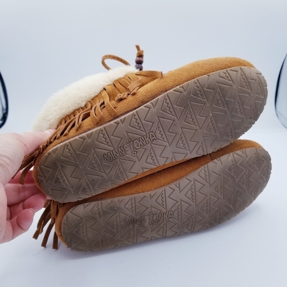 Minnetonka Leather Suede Fringe Ankle Moccasins size 6 - Picture 5 of 12